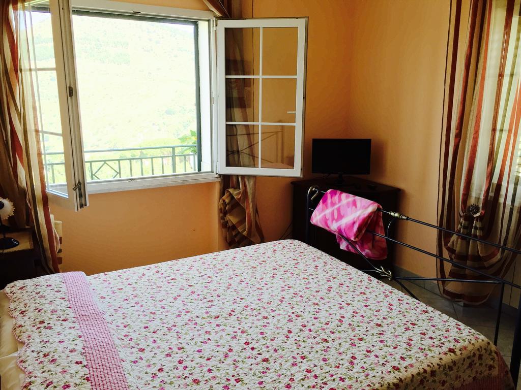 Villa Della Mimosa Alia Habitación foto